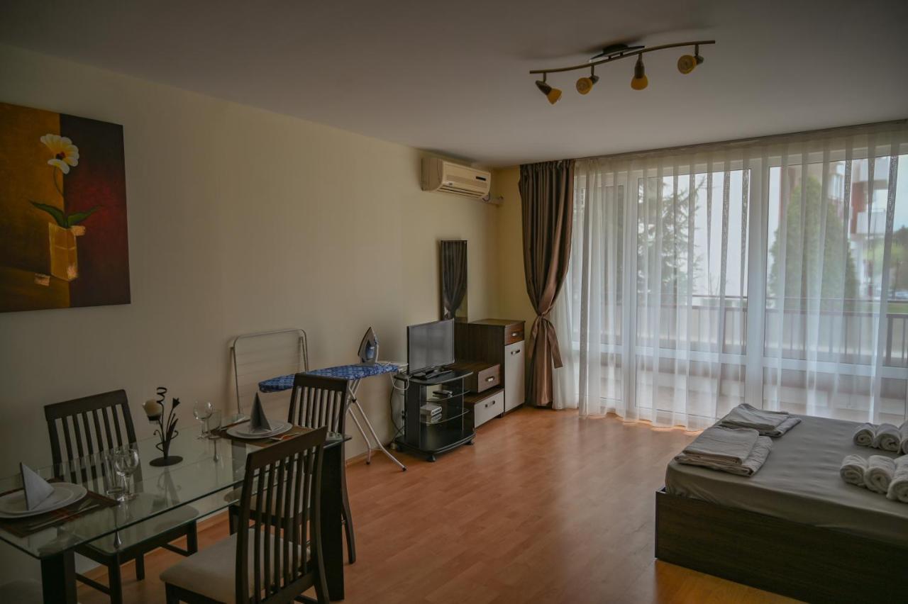 Panorama Fort Beach, Фамилно Студио Deluxe سفيتي فلاس المظهر الخارجي الصورة