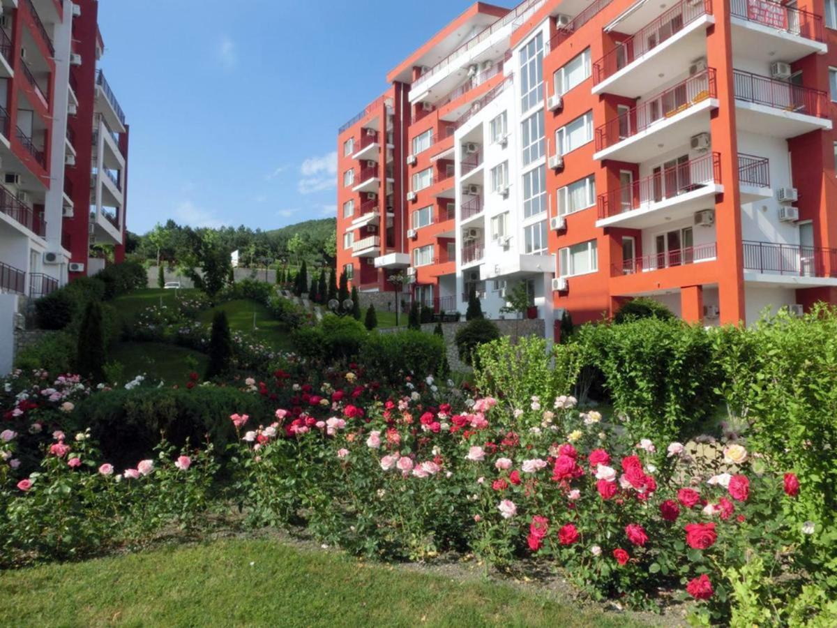 Panorama Fort Beach, Фамилно Студио Deluxe سفيتي فلاس المظهر الخارجي الصورة